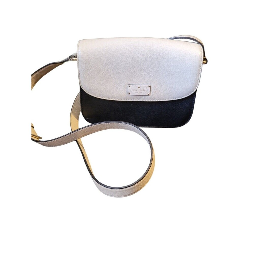 Kate Spade Adelaide Grove Black White Street Preppy Quiet Luxury Minimalist